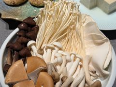 -鼎鼎香·港式火锅(北京SKP店)