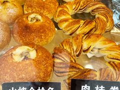 -面包日报