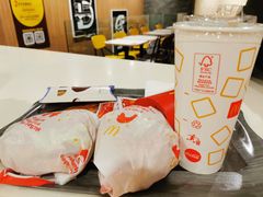 -麦当劳(杨林得来速店)