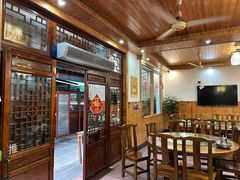 -芦茨金富饭庄·25年老字号·专做稻草鸡