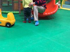 -月儿湾儿童成长中心(密云店)