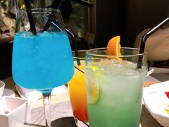 -穹六人间 people 6(岳阳路店)