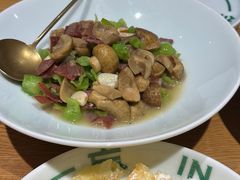 -一坐一忘云南菜(嘉里中心店)