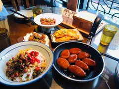 -邻家小馆(银都店)