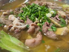 -谢老五跷脚牛肉·非遗传承店