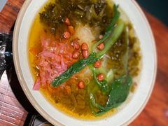 -八月美食小馆(银泰城总店)