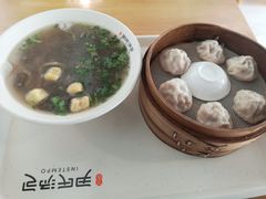 鸭血粉丝-百年尹氏汤包(湖南路狮子桥店)