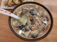 酸辣汤-小姜锅贴(凤凰街店)