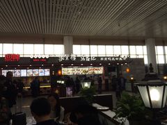 -冯鑫记南京鸭血粉丝汤(南京南站店)