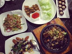 -东馆和天下特色餐饮(工农店)