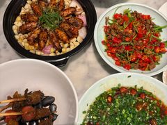 -雀蓝川菜(奥体广场店)