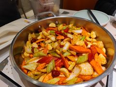 -黄记煌三汁焖锅(新佳丽江汉路店)