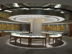 -北京七彩云南翡翠珠宝旗舰店(月坛店)