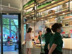 -皇中百岁鱼(西兰路店)