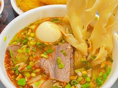 -牛一嘴·兰州牛肉面·大盘鸡(财富中心店)