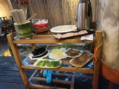 -二荆条·蜀鲜汇城市森林火锅