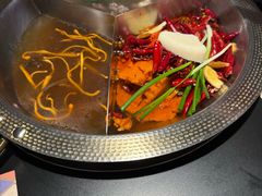 -廖掌柜·重庆鲜货火锅(上海首店)