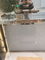 -罗亚帝造型·烫发染发