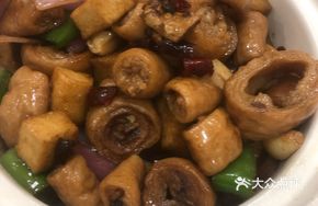 Fatty Intestine with Tofu Skin