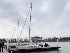 -滴水湖帆船营地