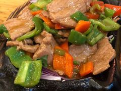 -鹤乡东北菜(崮山路店)