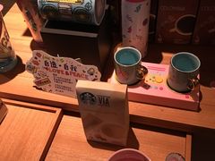 -星巴克(广州动漫星城东区店)