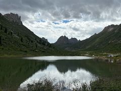 -莲宝叶则景区
