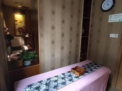 -静 泰养生(黄金城道店)