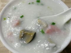 皮蛋瘦肉粥-荔银肠粉(广州天河华利路店)
