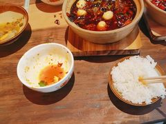-有红鸡毛店·砂锅菜(抚琴夜市店)