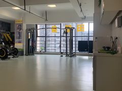 -中田健身工作室(绿地大道店)