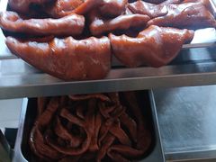 -老鼎万春卤菜(五代传承创始老店)