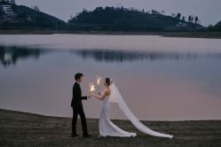 -AOROA·奥洛拉婚纱摄影·旅拍·礼服