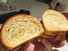-VERIE BAKEHOUSE