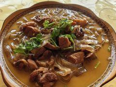 -华龙特色大骨鸡农家菜馆