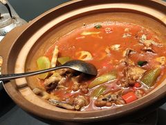 -忆江南·临江鱼馆