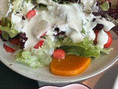 -ins森林童话餐厅coffee&bistro