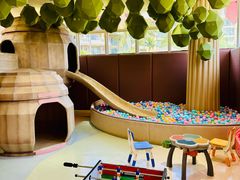 -水桶王国主题餐厅·聚会·生日派对·亲子活动·家庭套餐(亚龙湾希尔顿店)