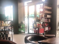 -星巴克(广州番禺钻汇广场分店)