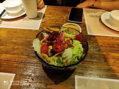 -胡桃里音乐酒馆(环亚凯瑟琳广场店)