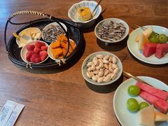 -梅间堂茶馆(绿地缤纷城店)