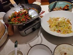 -鸽子侯·家宴·平价海鲜(绿地店)