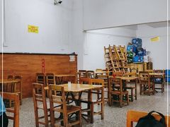 大堂-芳记粉店(总店)