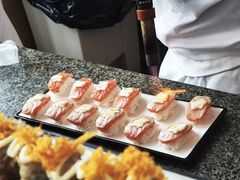 手握寿司-视界美食自助餐厅·石家庄希尔顿酒店