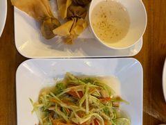 -两兄弟Song Pee Nong(2号店)