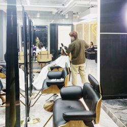 -Tipo Hair salon（明星）店