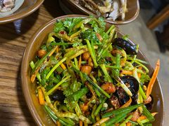 -喝丢一只鞋·东北烤肉·烧烤·铜火锅(江宁店)