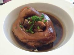 老卤蹄髈-大老王餐馆