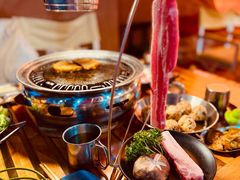 -叽叽扎扎烤肉场(生态城万达店)