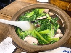 咸蹄髈二吃-吾介小籠館